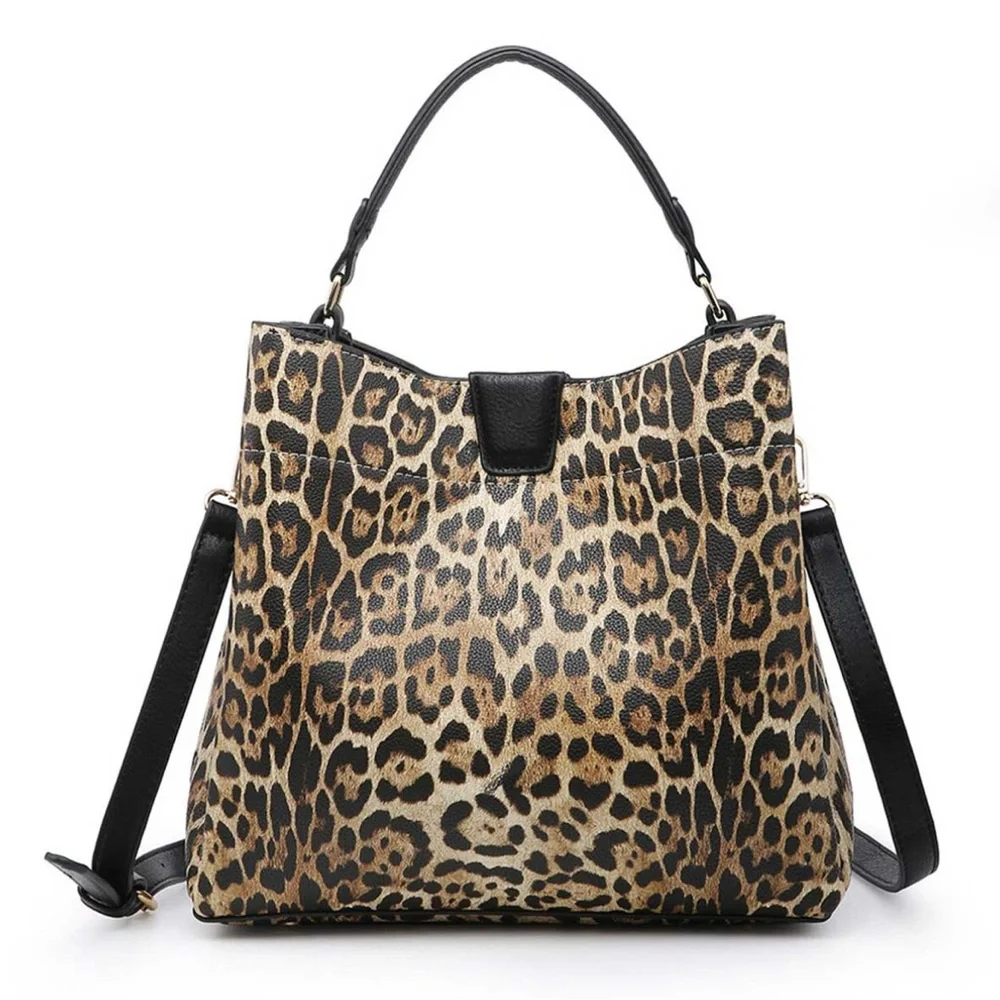 Jen & Co Vegan Leather Leopard Print Purse NWT - Picture 3 of 3